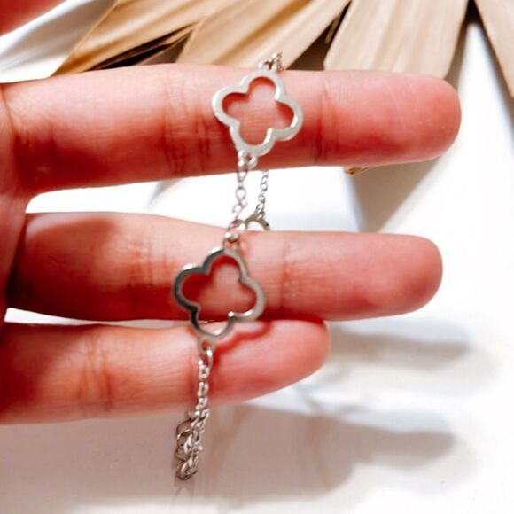 Silver clover bracelet S581 - Picture 2 of 2